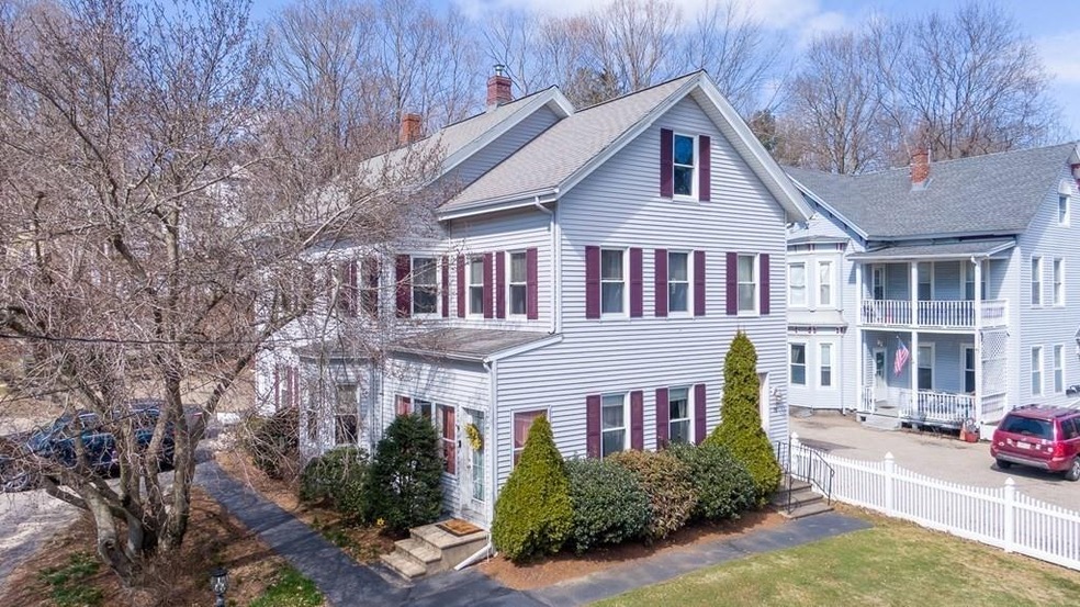 15 Pleasant St, Spencer, MA 01562 - photo 1