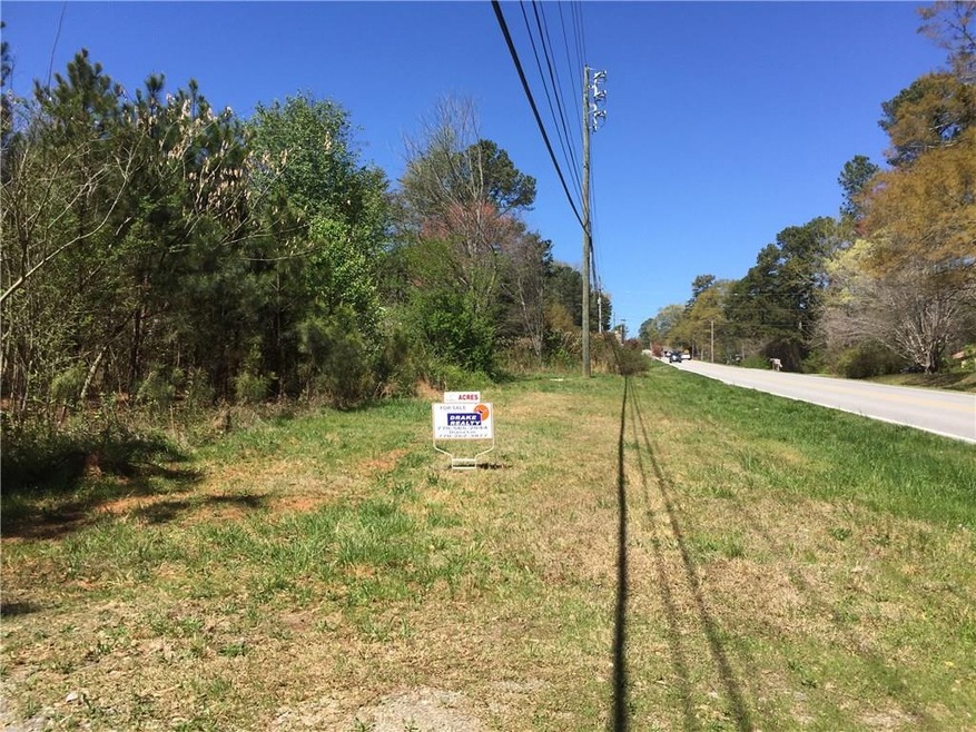 319 feet frontage on Thompson Mill Rd