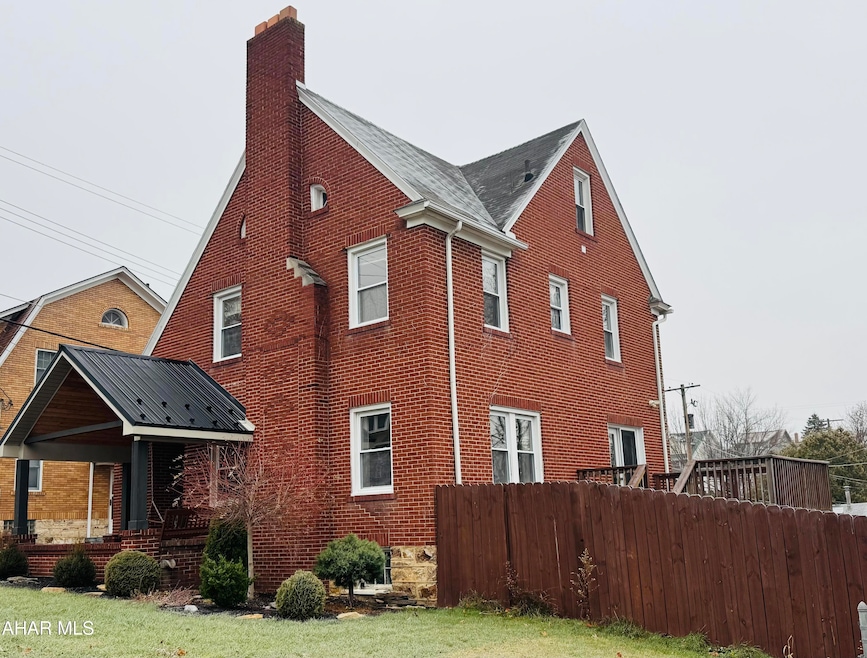 2408 12th St, Altoona, PA 16601 - photo 1