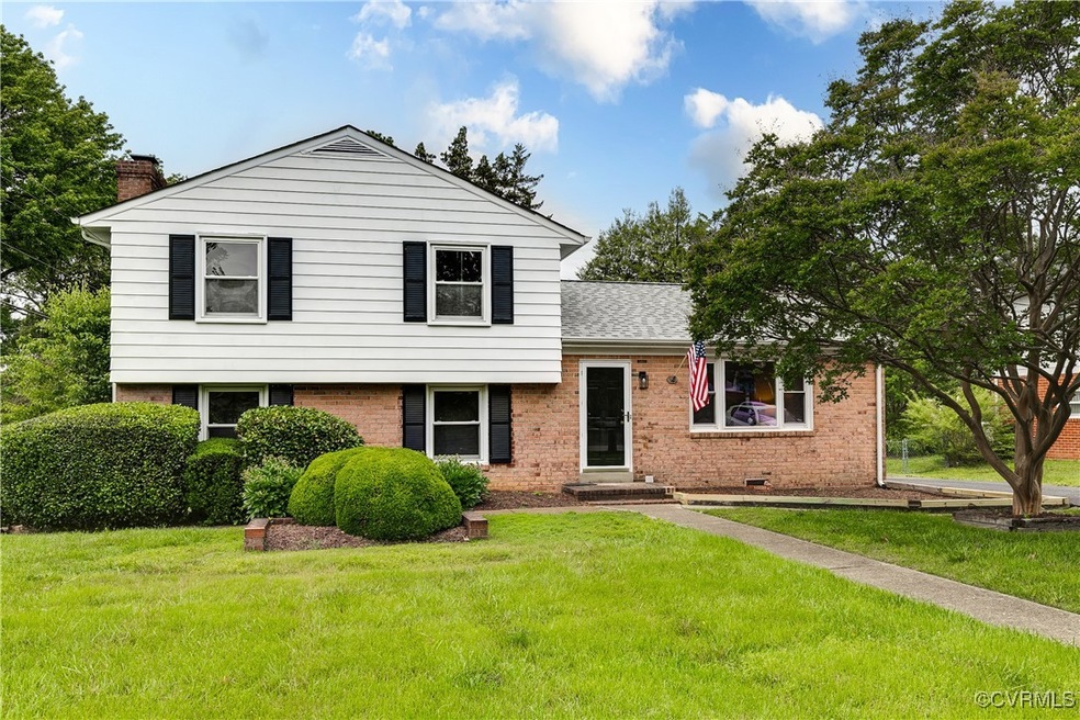 3906 W End Dr, Henrico, VA 23294 - photo 1