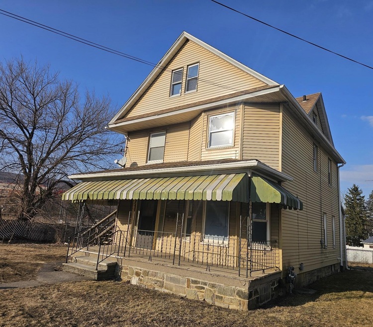 1722 Dorothy St unit 2nd Floor, Scranton, PA 18504 - photo 1