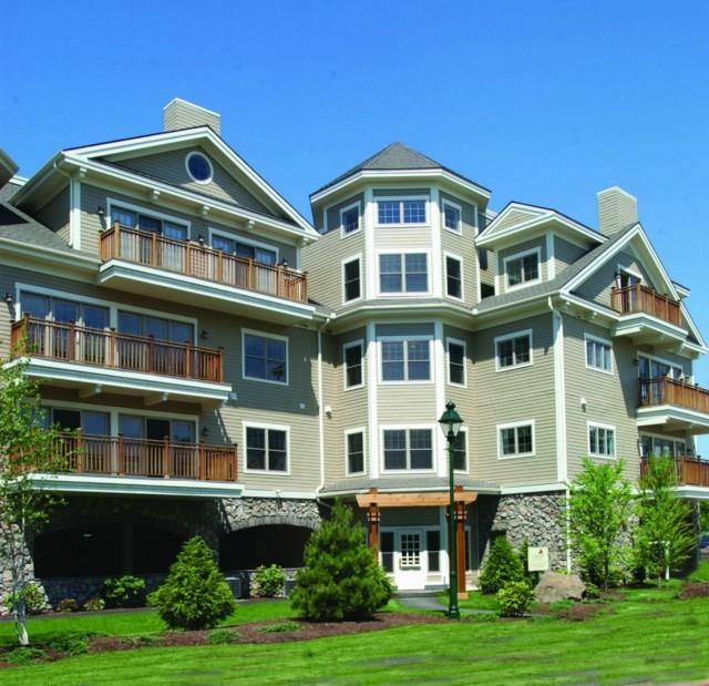 458 Heritage Village unit 303, Southbury, CT 06488 - photo 1