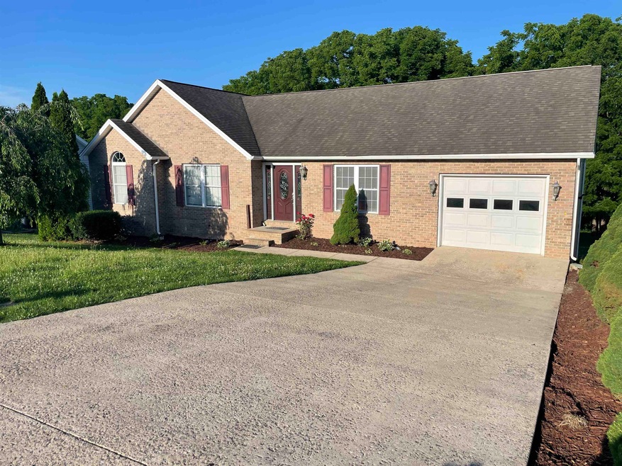 1771 Park Lawn Dr, Harrisonburg, VA 22801 - photo 1