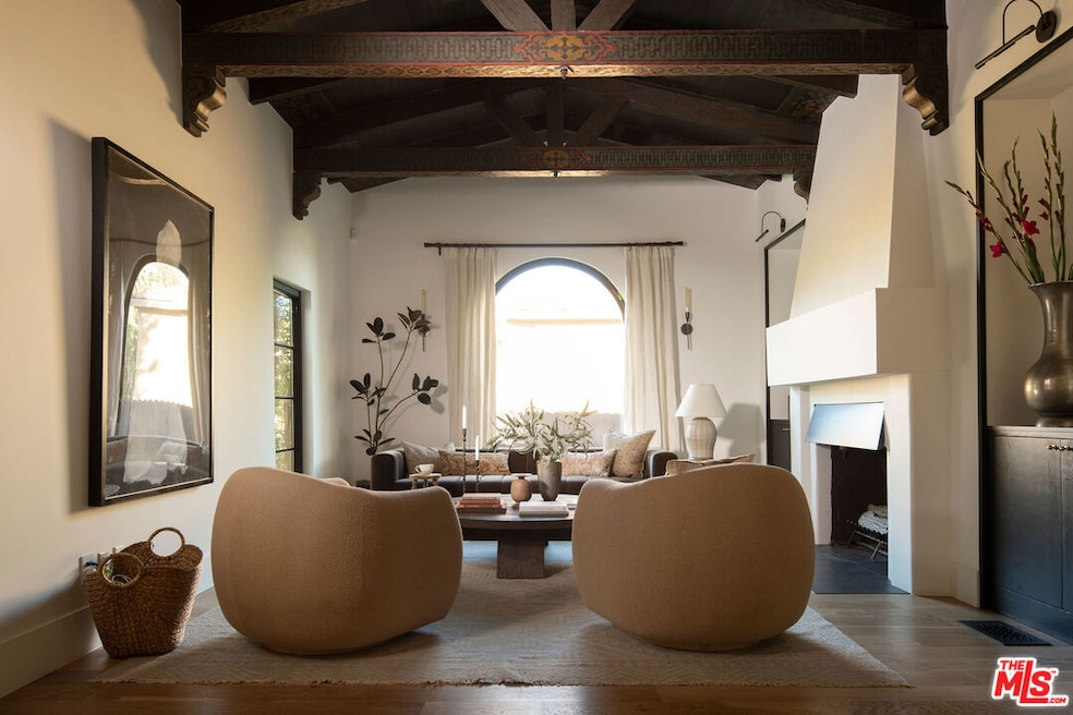 For Sale $1,595,000 • Co-Listing Agent