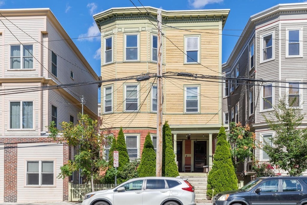 73 Beacon St unit 3, Somerville, MA 02143 - photo 1