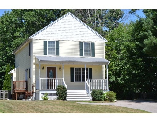 1124 West St, Wrentham, MA 02093 - photo 1