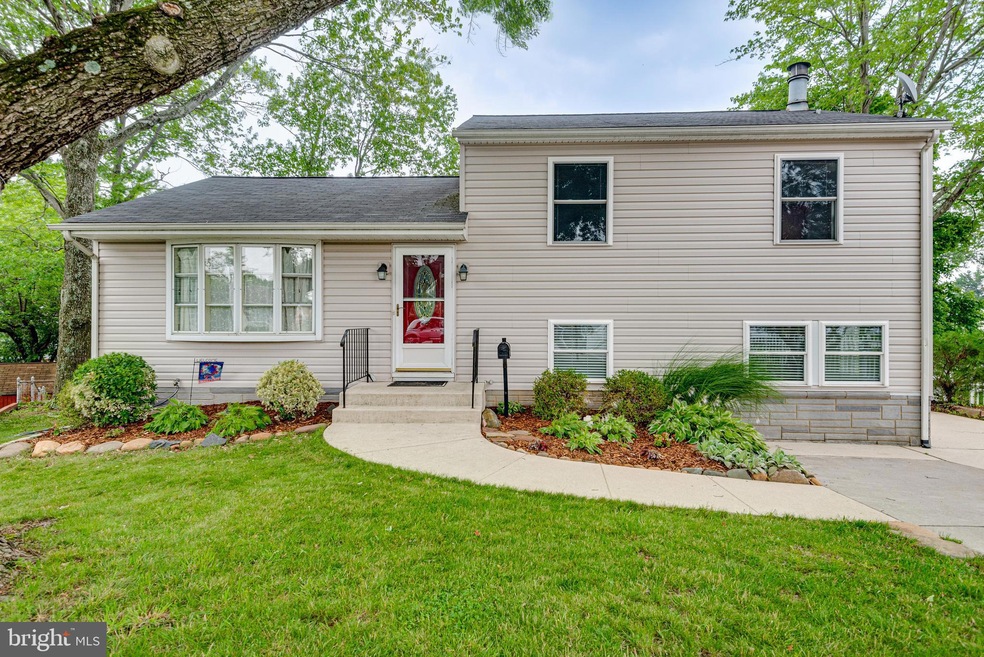 203 Exeter Ct, Linthicum Heights, MD 21090 - photo 1