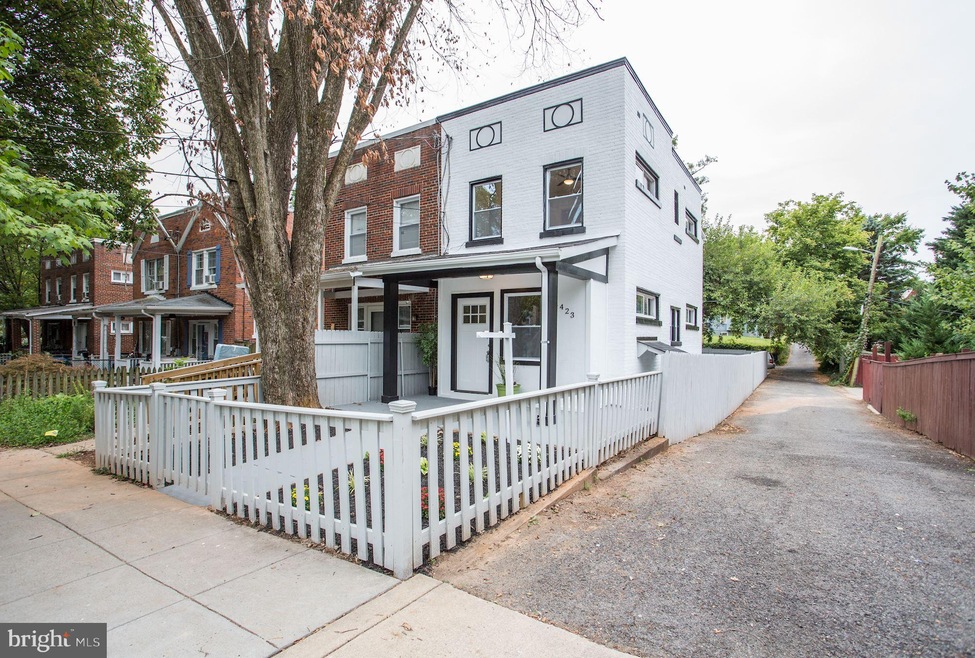 1423 Kearny St NE, Washington, DC 20017 - photo 1
