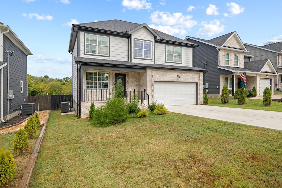 For Sale $499,900 • Co-Listing Agent