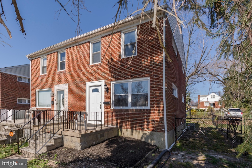 6522 Belle Vista Ave, Baltimore, MD 21206 - photo 1