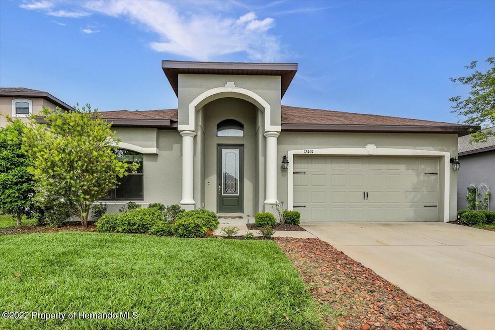 Front view of home