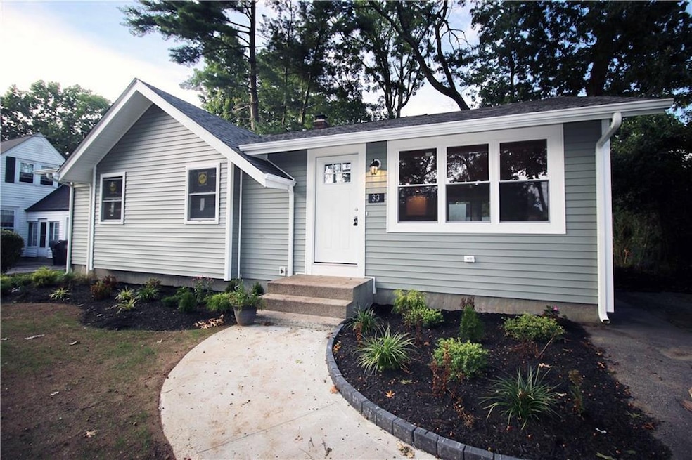 33 Earlham Way, Warwick, RI 02886 - photo 1