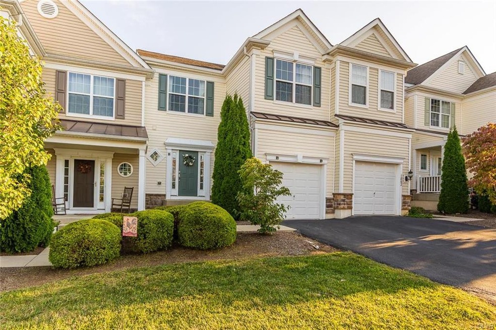 1860 Hemming Way, Orefield, PA 18069 - photo 1