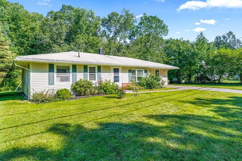 49 Roslyn Rd, Brockton, MA 02302 - photo 1