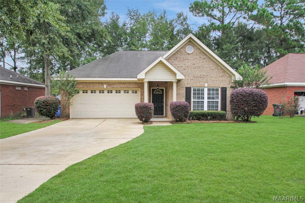 719 Frankfort Dr, Dothan, AL 36305 - photo 1