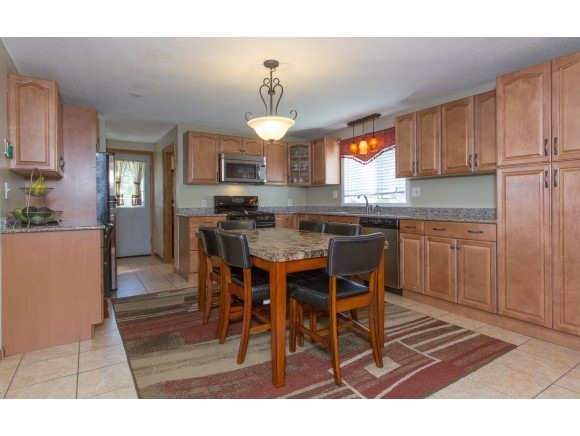 3 Pine Grove Ave, Nashua, NH 03060 - photo 1