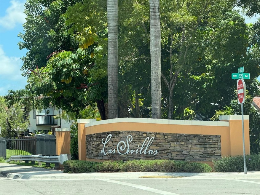 10022 NW 7th St unit 210, Miami, FL 33172 - photo 1