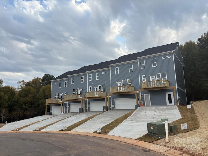 Vanguard at Vermillion Townhomes