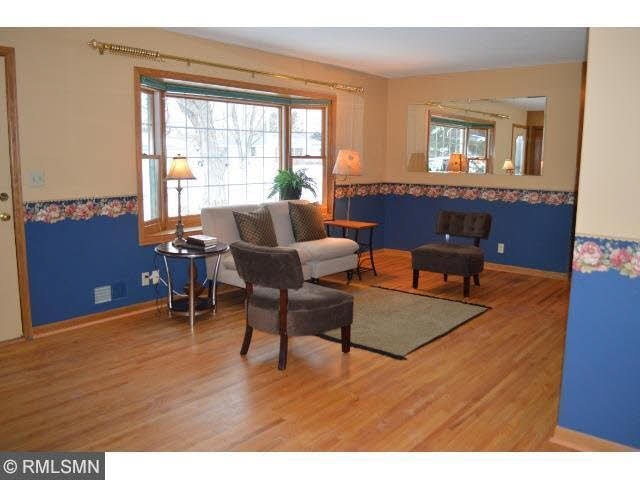 9113 Fremont Ave S, Bloomington, MN 55420 - photo 1