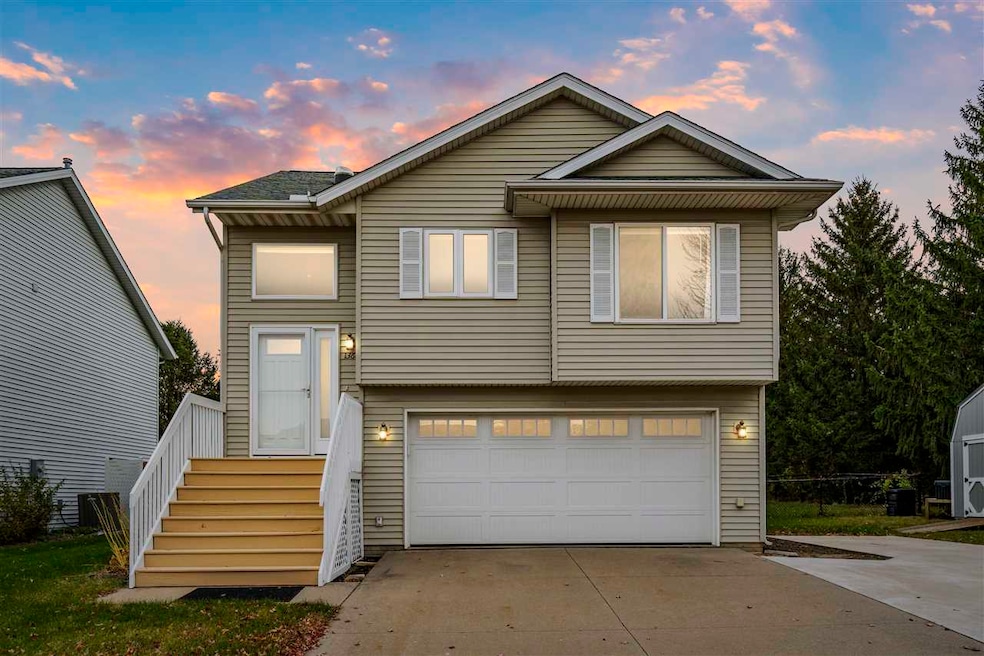 Under Contract $305,000