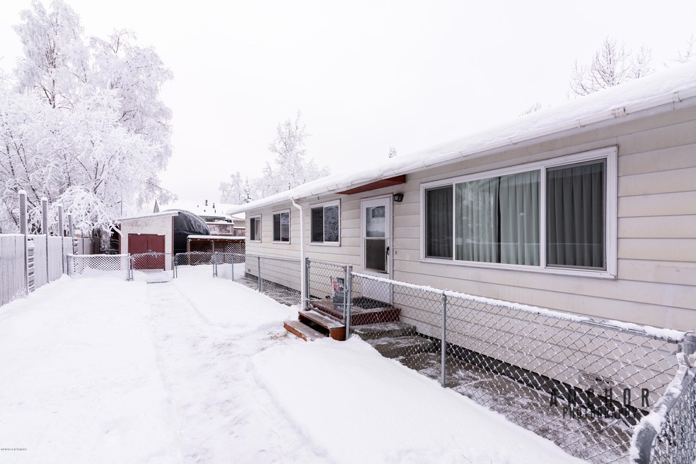 Sideyard