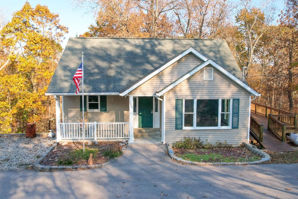 12980 Lakeview Dr, Sainte Genevieve, MO 63670 - photo 1