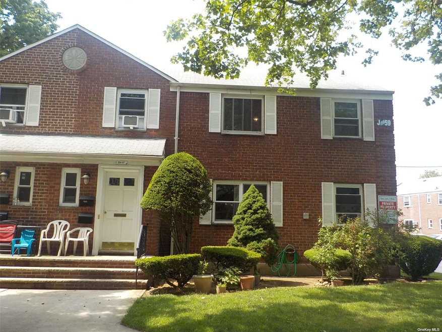 254-7 75th Ave unit 2nd fl, Glen Oaks, NY 11004 - photo 1