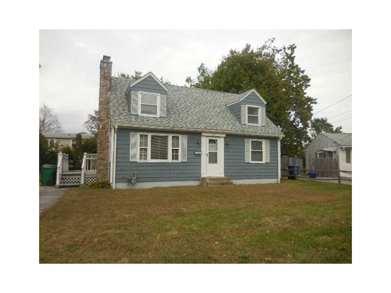 165 Hoxsie Ave, Warwick, RI 02889 - photo 1