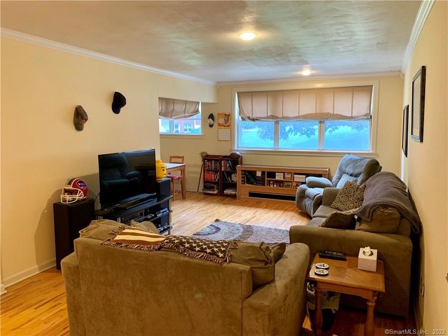 Kingsley Court unit N4, Norwalk, CT 06850 - photo 1