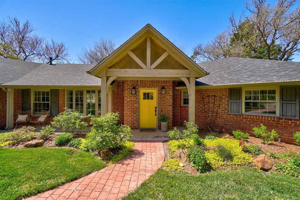 4504 Tall Oaks Ct, Edmond, OK 73025 - photo 1