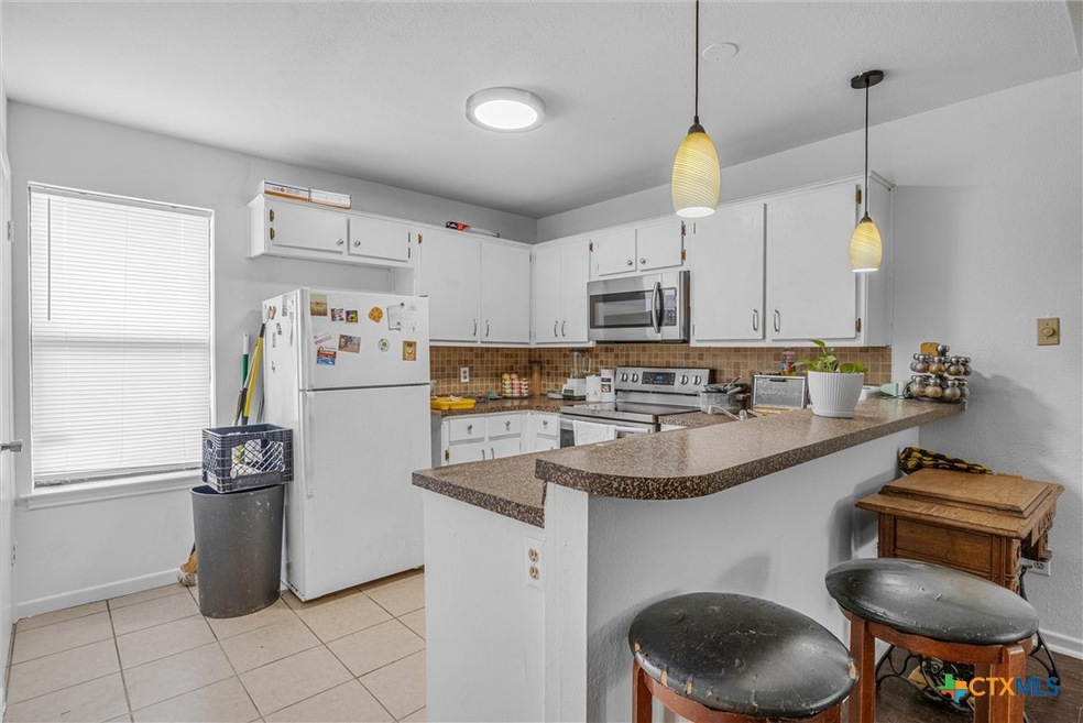 Kitchen recently painted and counter tops refinish