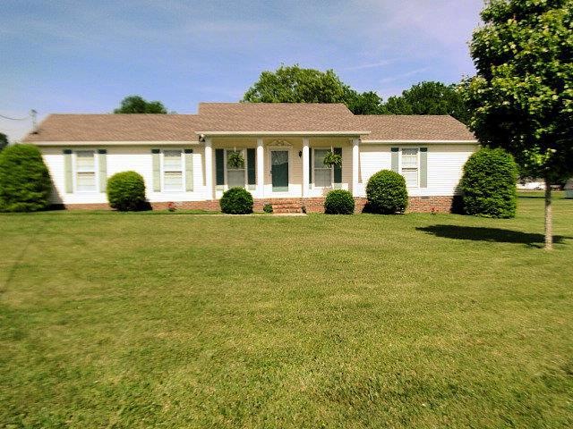 214 Keenan Ln, Shelbyville, TN 37160 - photo 1