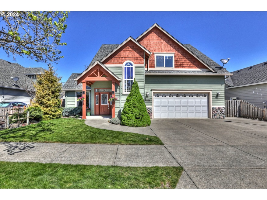 1660 SE 10th Ave, Canby, OR 97013 - photo 1