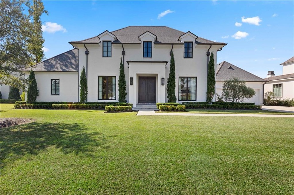 Welcome to 39 Hummingbird Road!