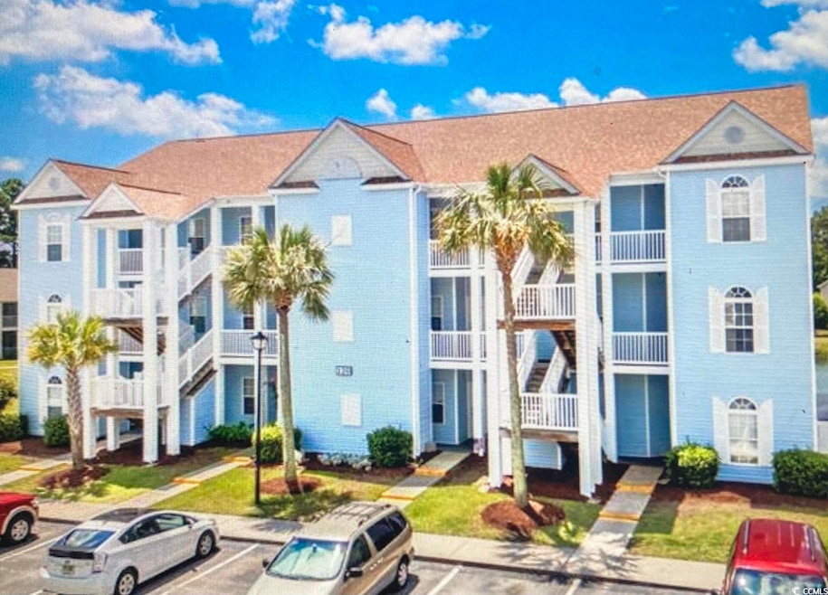 120 Fountain Pointe Ln unit 303, Myrtle Beach, SC 29579 - photo 1