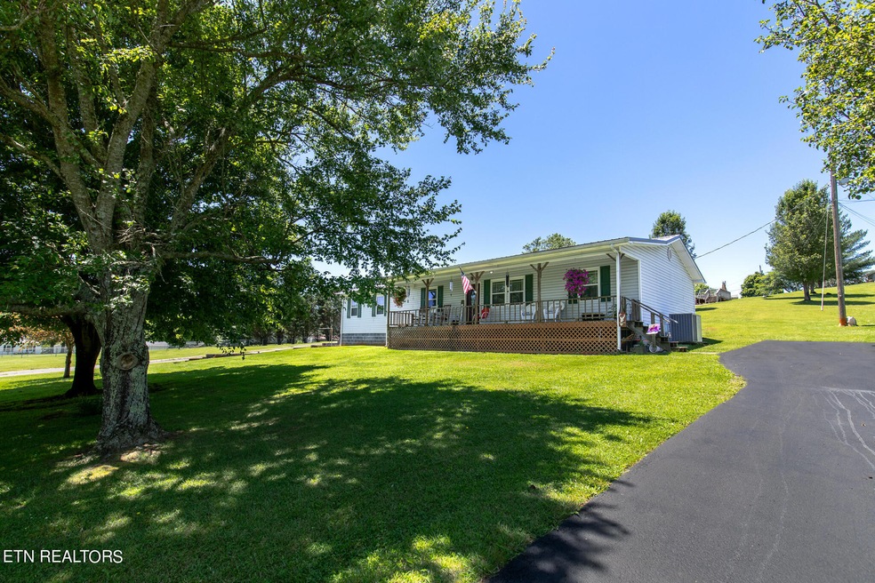 219 Corbin Lake Rd, Rutledge, TN 37861 - photo 1