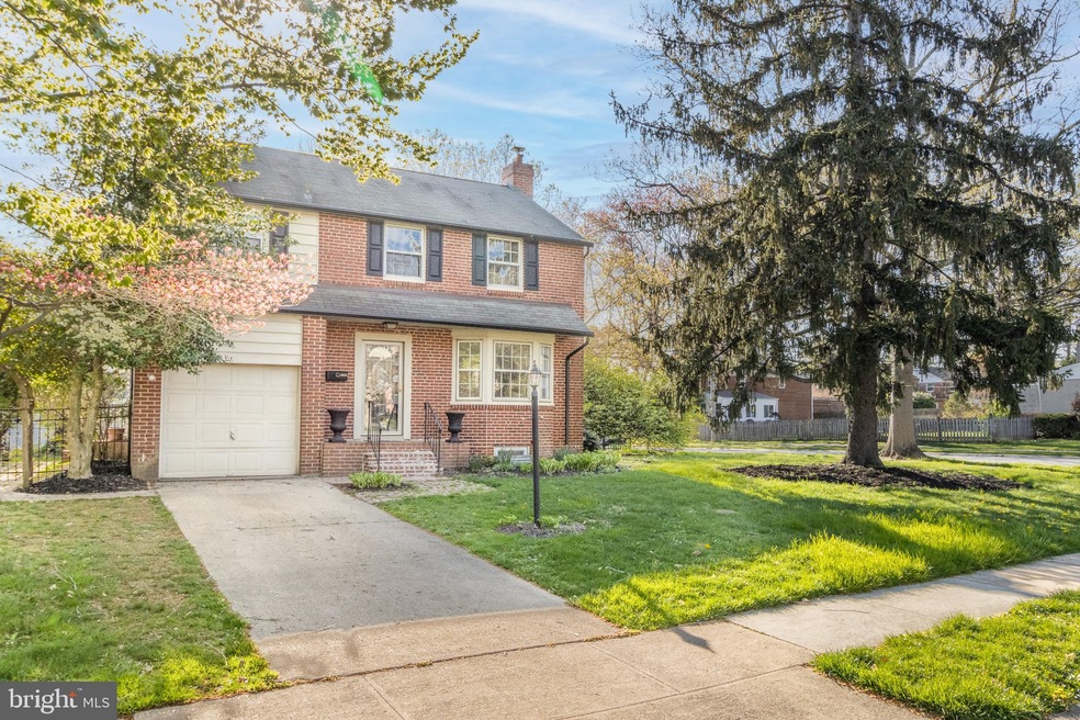 1814 Thomas Rd, Wilmington, DE 19803 - photo 1