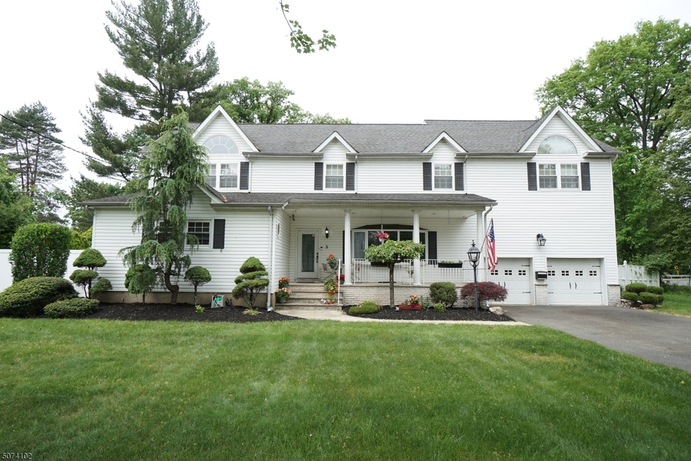 5 Tudor Dr, Clark, NJ 07066 - photo 1