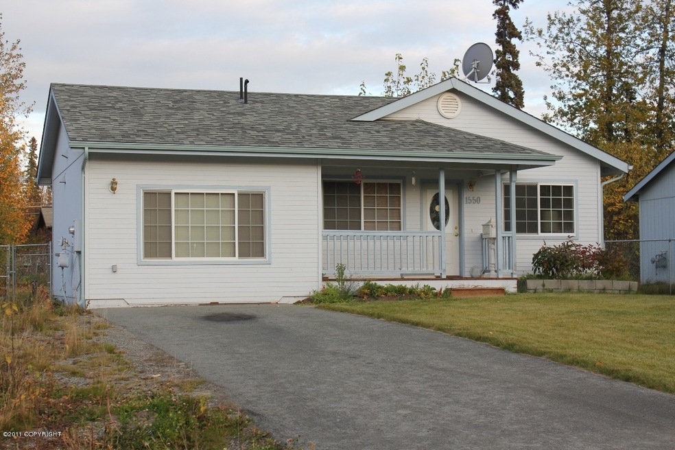 Front view of home.