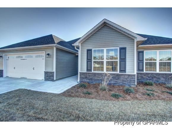 417 Meadowlark Dr, Winterville, NC 28590 - photo 1
