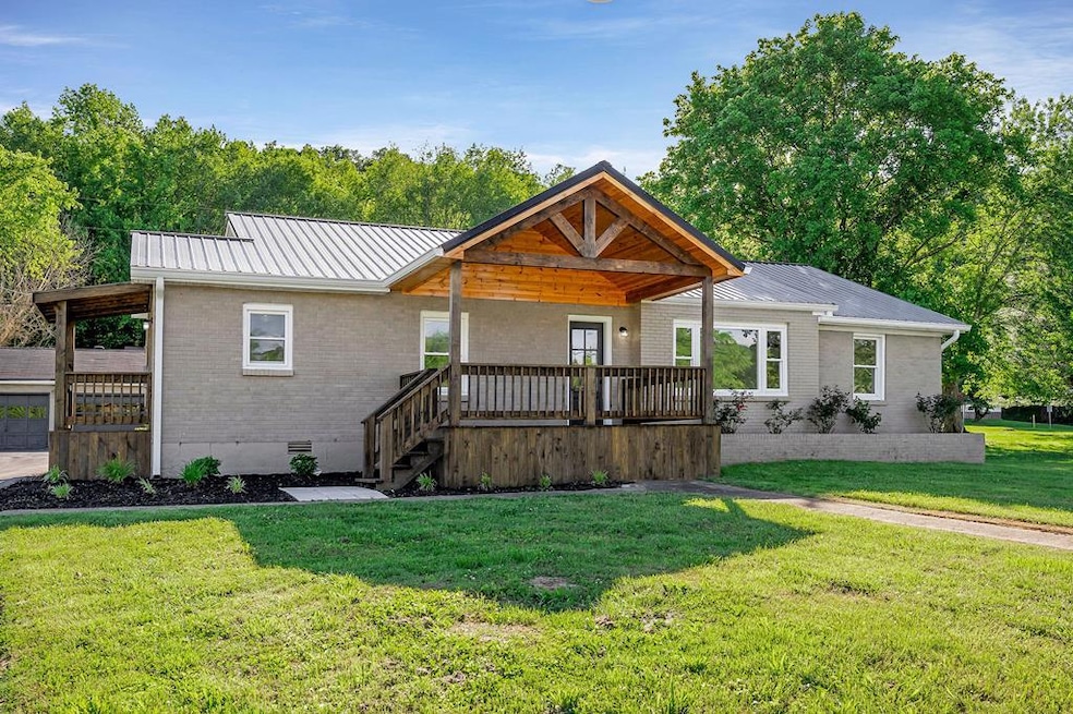 For Sale $289,000 • Co-Listing Agent