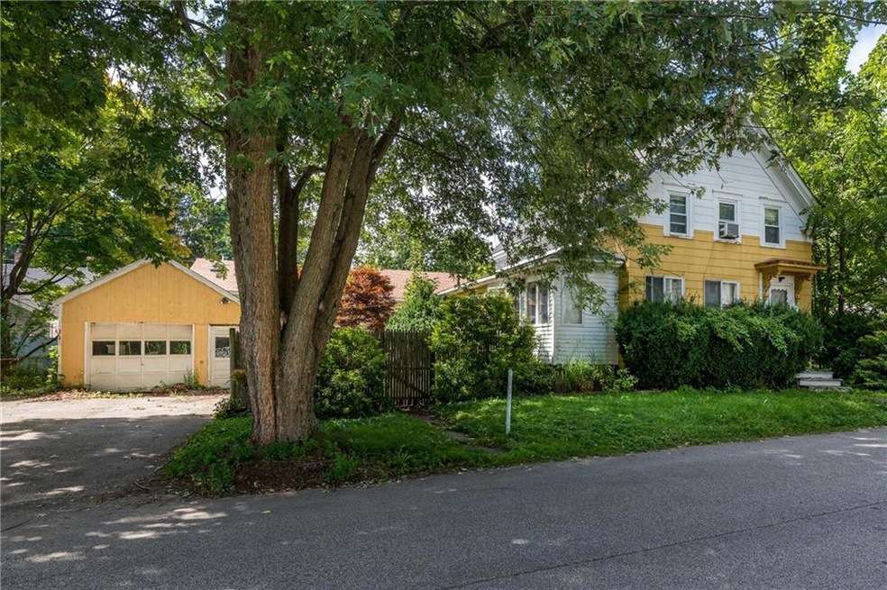 9 Dame St, Kittery, ME 03904 - photo 1