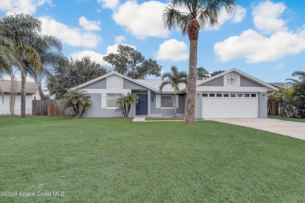 6725 Alazan Ave - 002