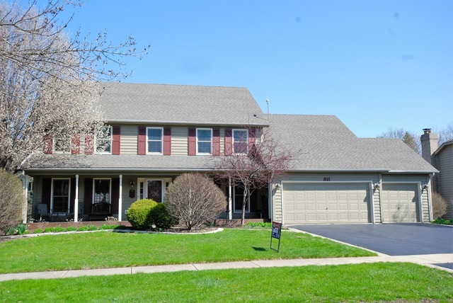 811 Rock Spring Rd, Naperville, IL 60565 - photo 1