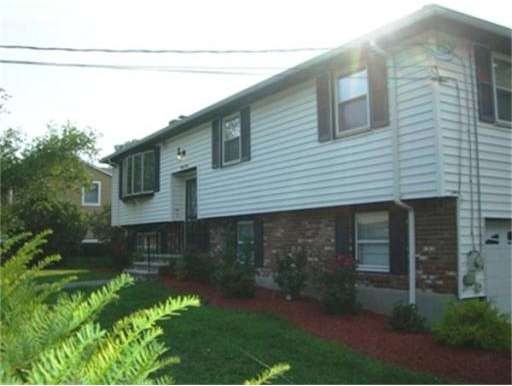 23 Sparhawk Dr, Burlington, MA 01803 - photo 1