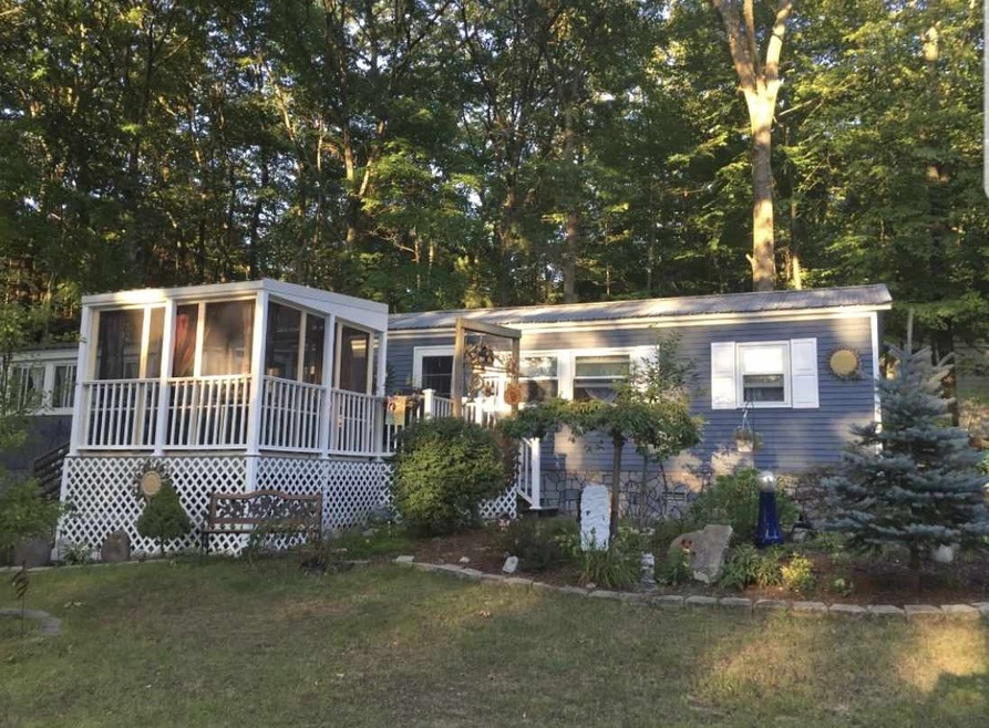 47 Fullam Cir, Allenstown, NH 03275 - photo 1