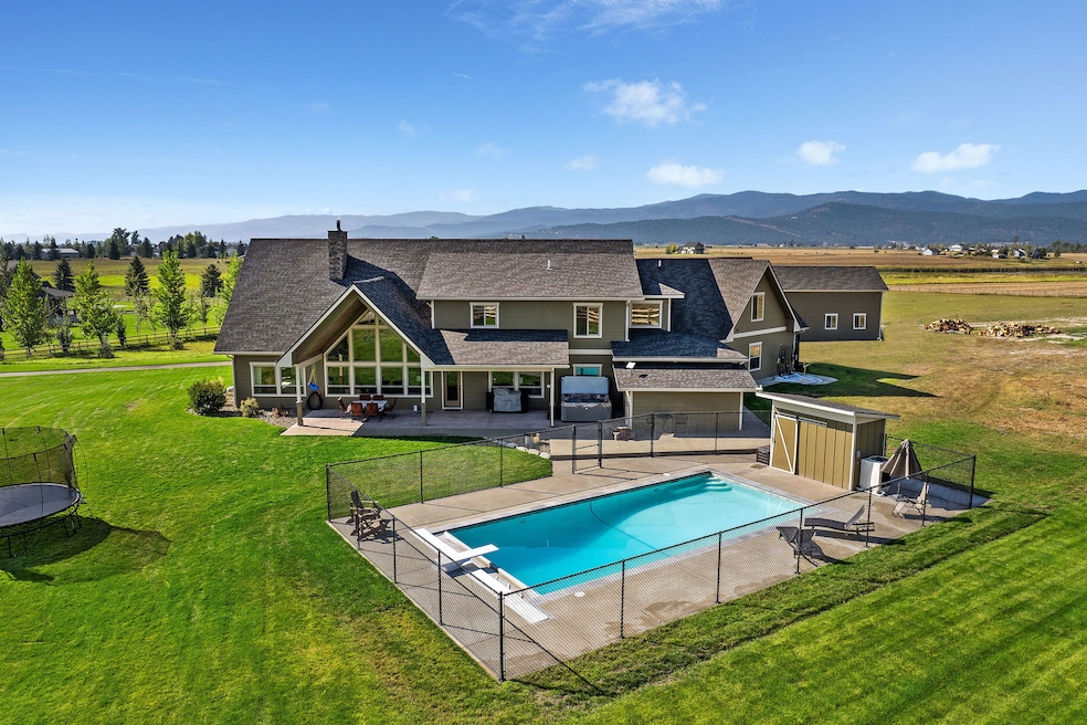 6BD/5BA 4,379 SF home