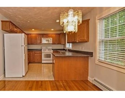 103 Speen St unit B, Natick, MA 01760 - photo 1