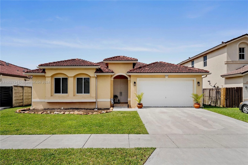 5254 SW 164th Ct, Miami, FL 33185 - photo 1