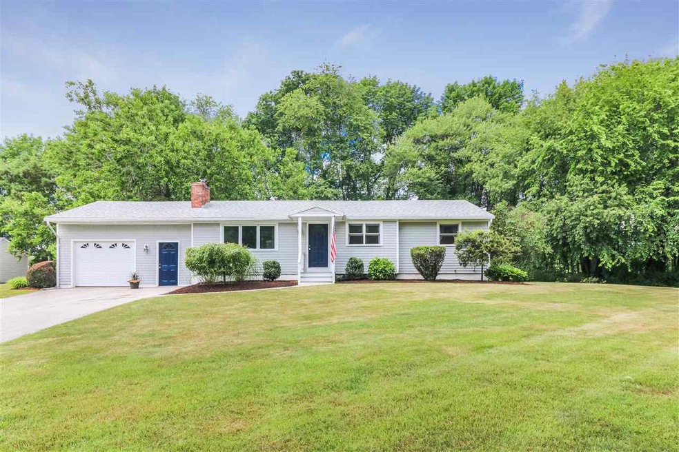 890 Banfield Rd, Portsmouth, NH 03801 - photo 1